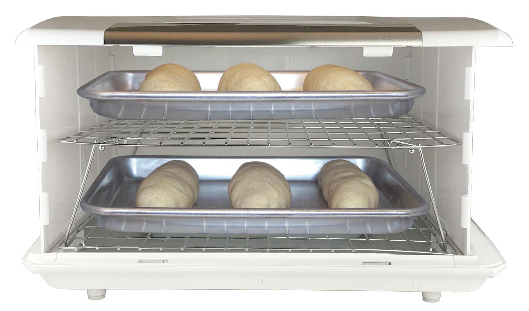Gärbox mit Teiglingen auf Blechen