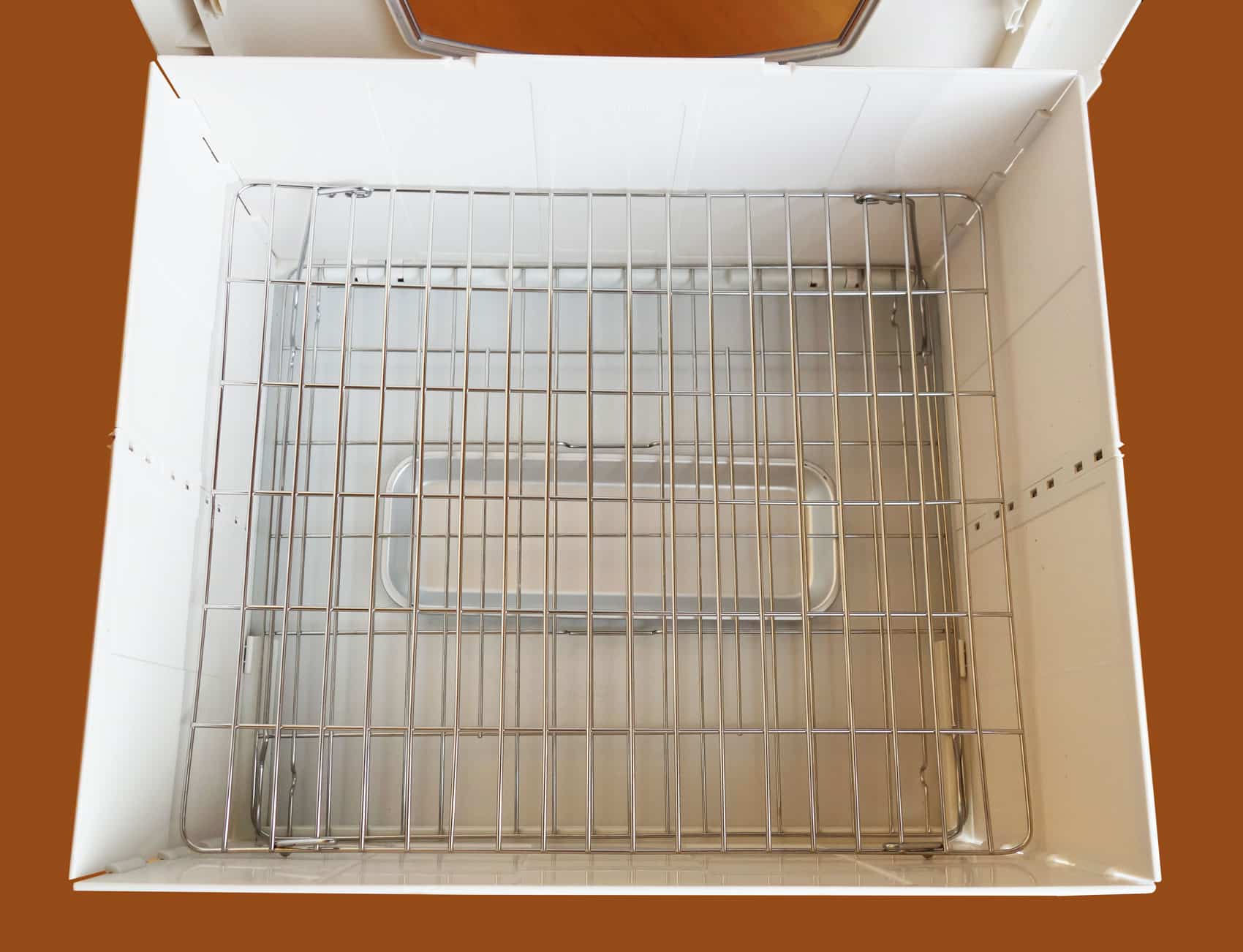 Gärbox mit Gitterrost innen