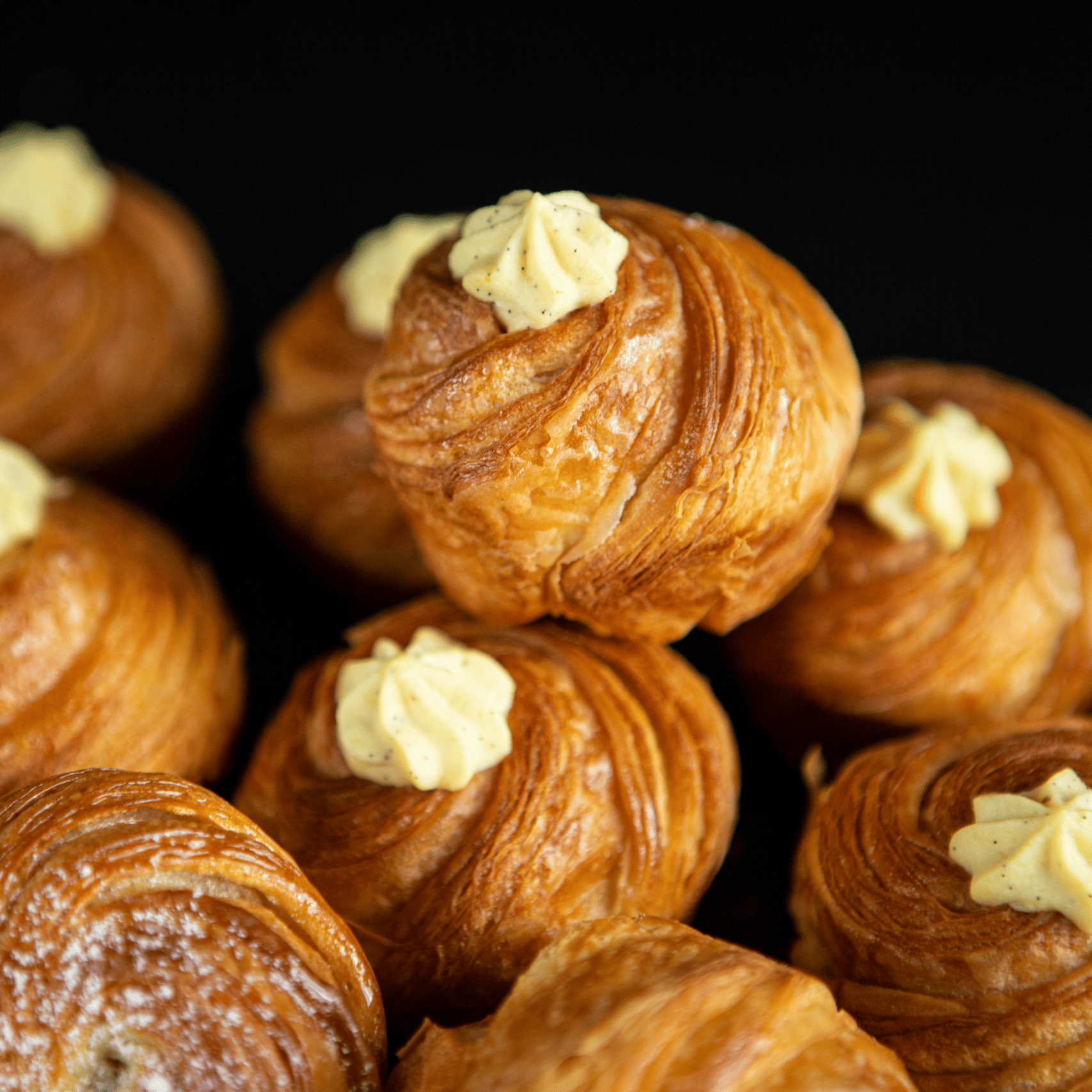 Gefüllte Croissants mit Vanillecreme