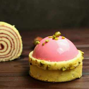 Patisserie - Erdbeer-Rosen-Patisserie