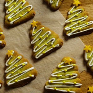 Weihnachtsbäckerei - Pistaziien-Bäumchen