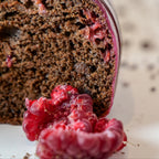 Schokoladenkuchen mit Himbeere