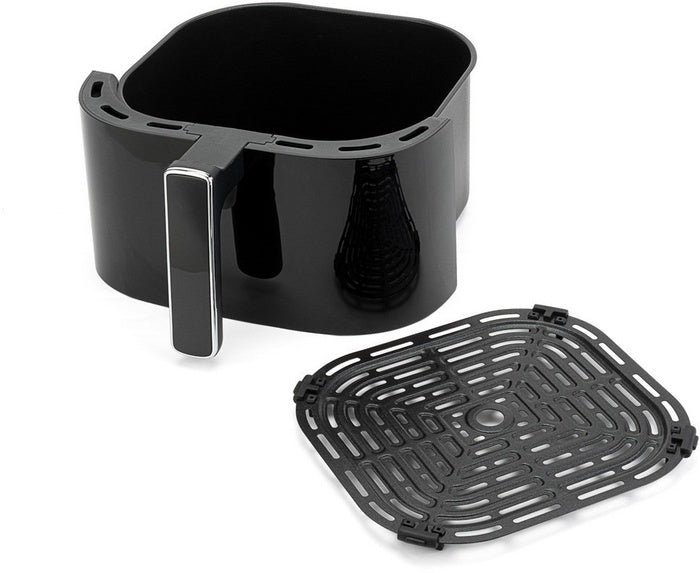 Schwarze Heißluftfritteuse mit Einsatz