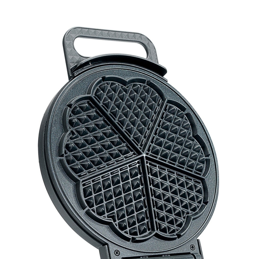 Waffeleisen geöffnet, ohne Teig