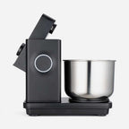Schwarze Küchenmaschine mit Edelstahlschüssel